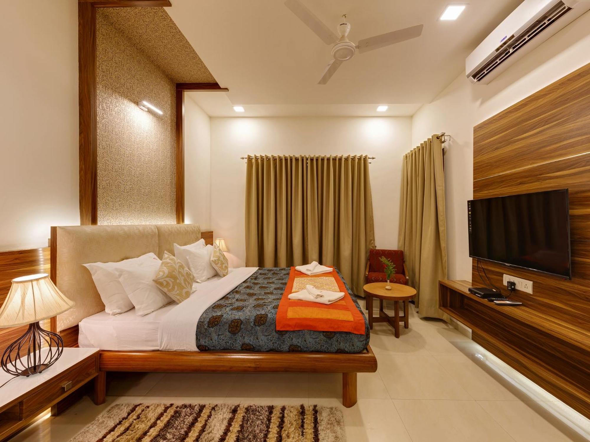 Hotel Woodland Kolhapur Exterior foto